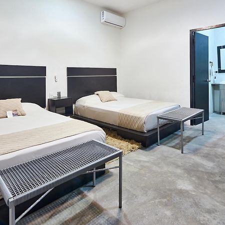 Aura Hotel B&B Tlaquepaque Екстер'єр фото