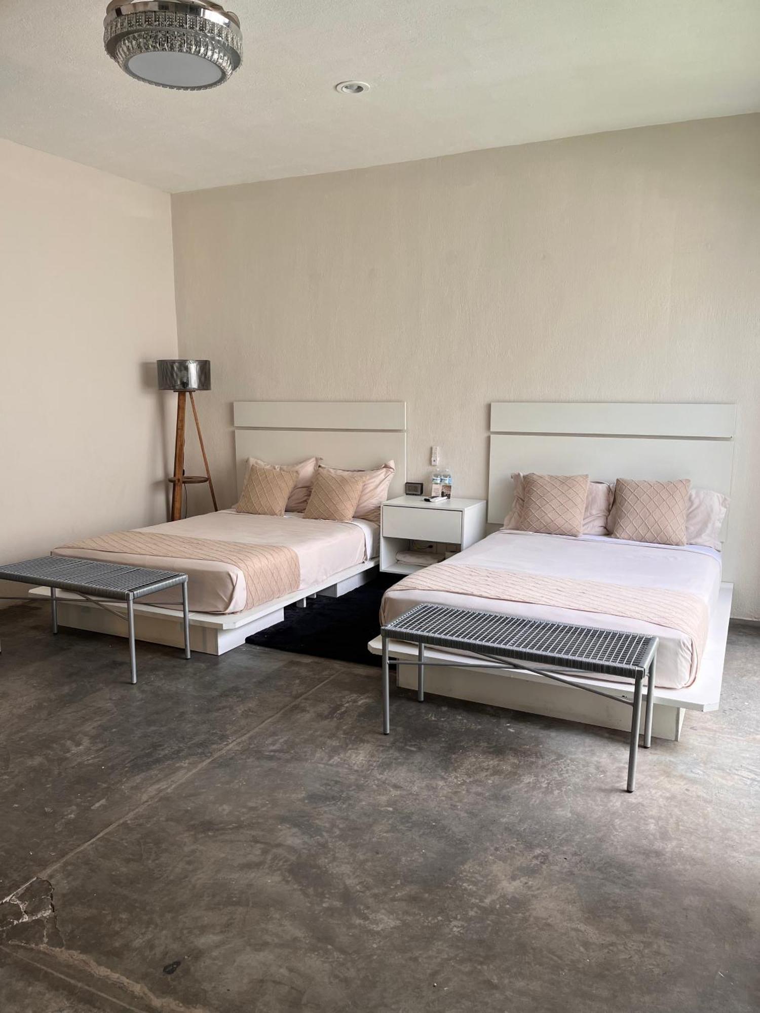 Aura Hotel B&B Tlaquepaque Екстер'єр фото
