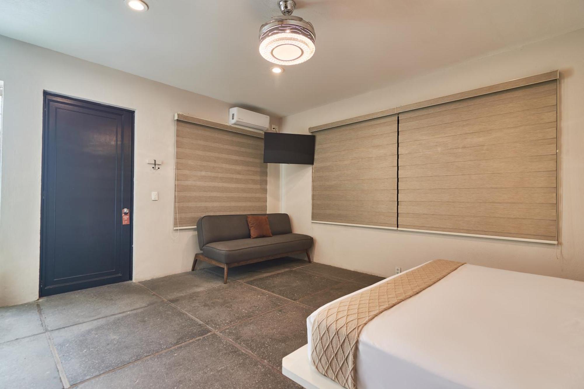 Aura Hotel B&B Tlaquepaque Екстер'єр фото